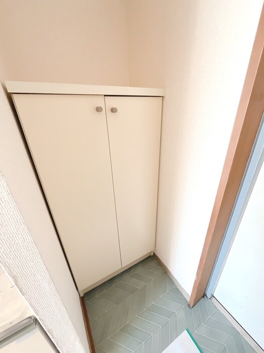 物件内観写真16　(靴箱)