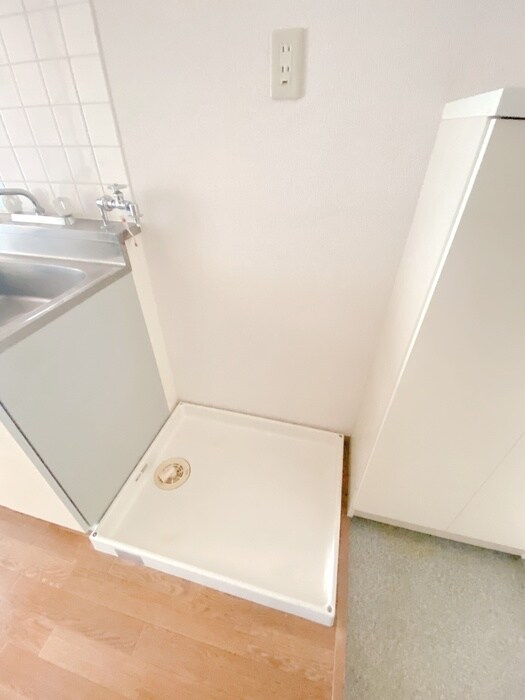 物件内観写真20　(洗濯機置場)