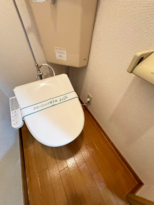 物件内観写真13　(トイレ)