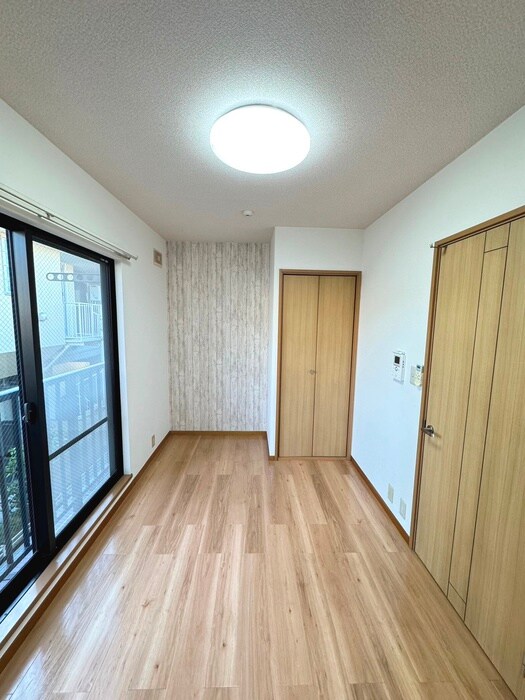 物件内観写真17　(居室)