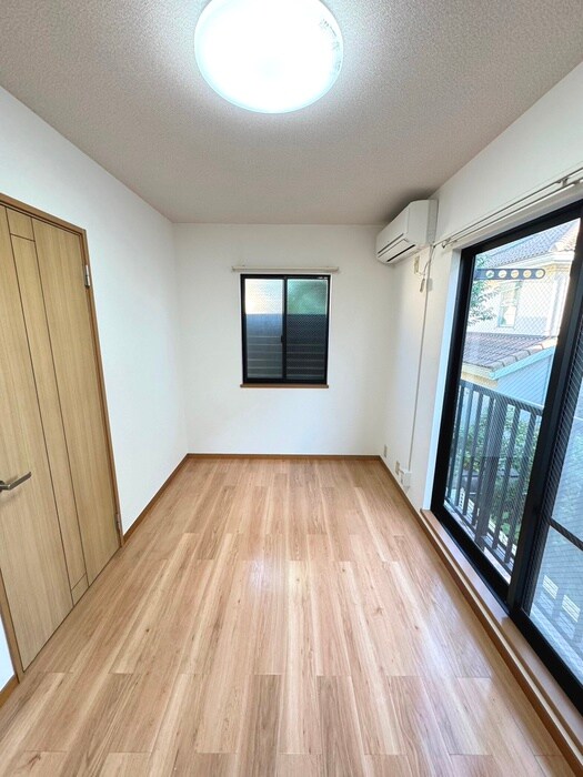 物件内観写真18　(居室)