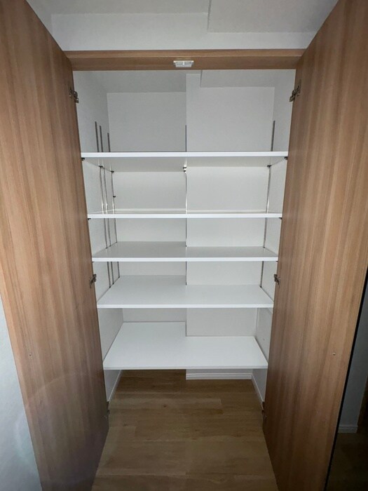 物件内観写真14　(収納)