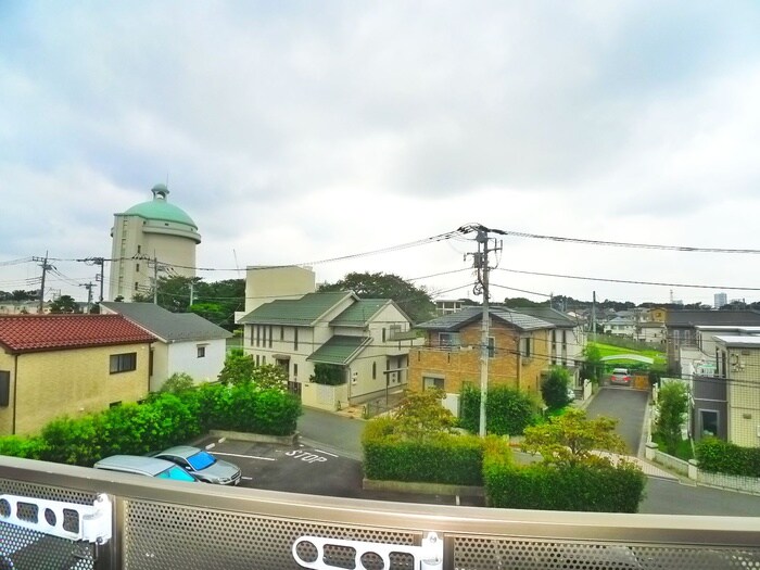 物件内観写真17　(室内からの展望)