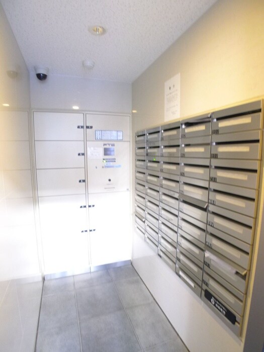 物件外観写真4　(建物設備)