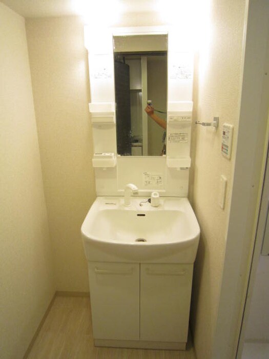 物件内観写真13　(洗面)