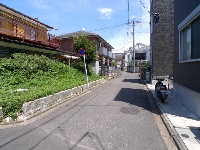 物件外観写真3　(周辺環境)