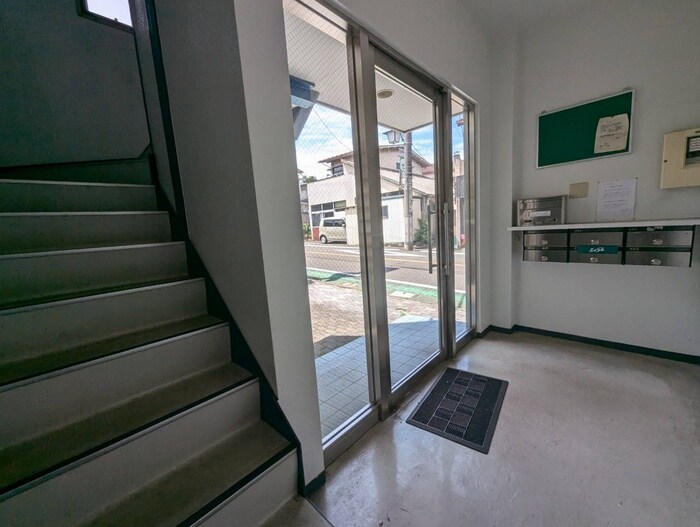 物件外観写真3　(建物設備)