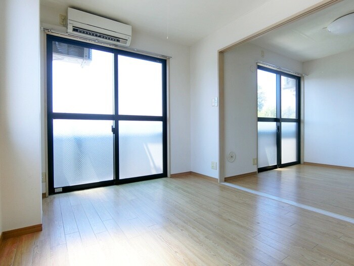 物件内観写真18　(居室)