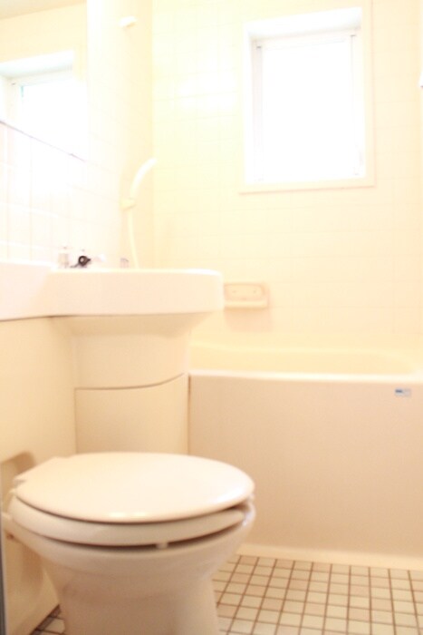 物件内観写真12　(トイレ)