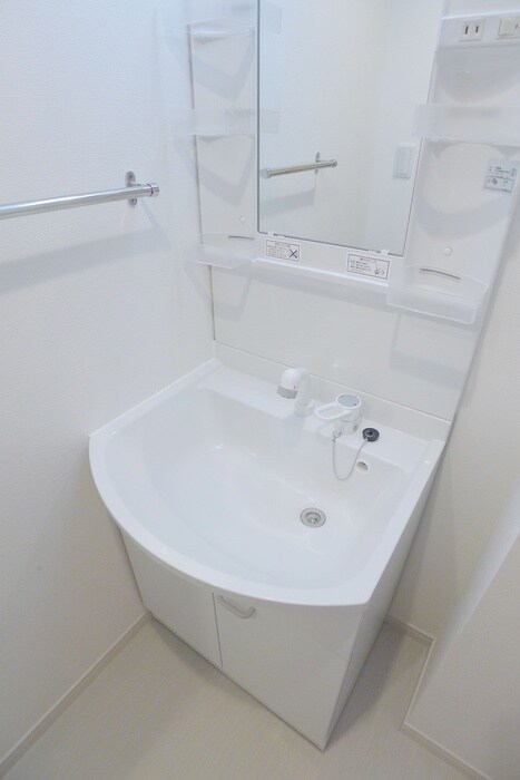 物件内観写真9　(洗面)