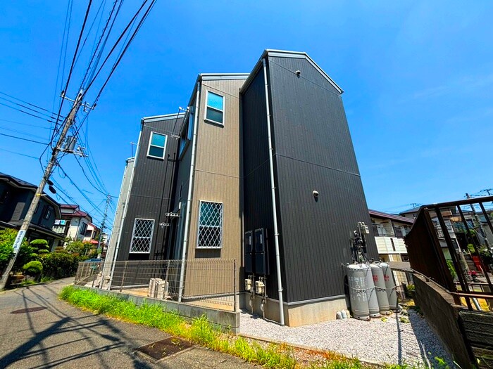 物件外観写真1　(外観写真)