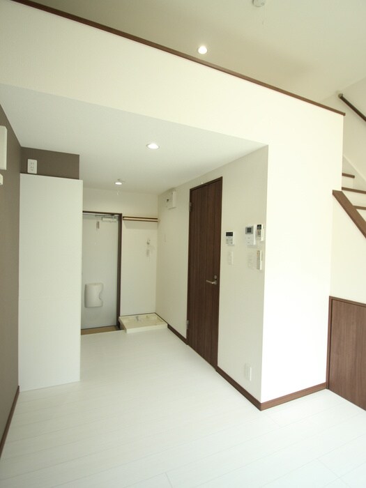 物件内観写真18　(内観写真)