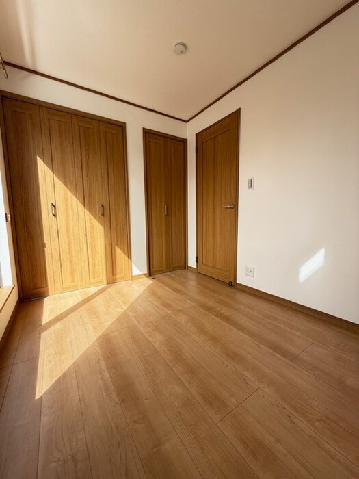 物件内観写真6　(居室)