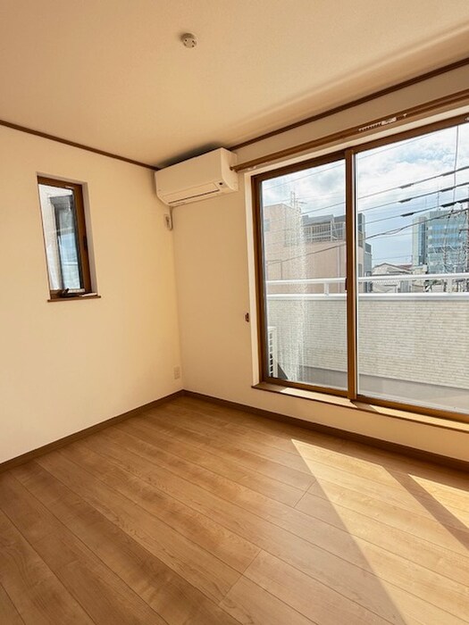 物件内観写真16　(居室)