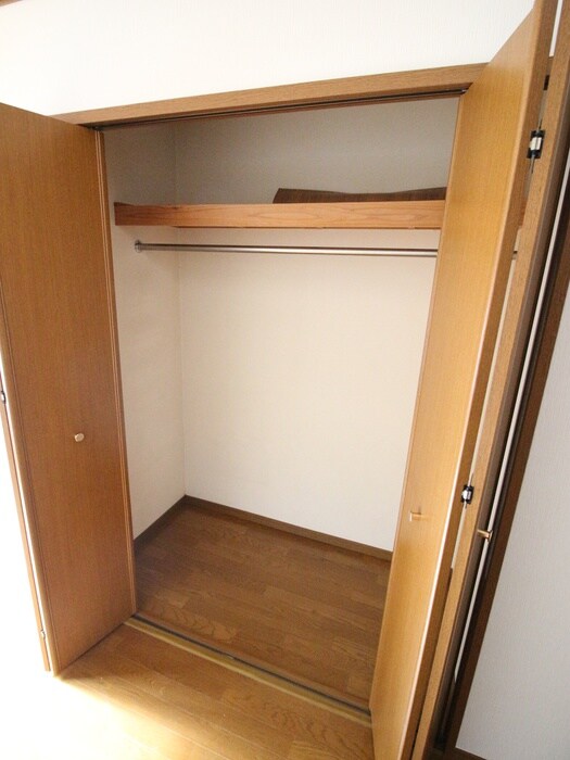 物件内観写真15　(収納)