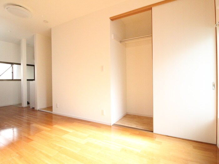 物件内観写真17　(収納)