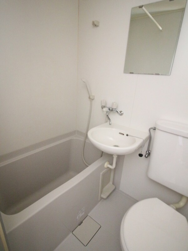 バス／シャワールーム等