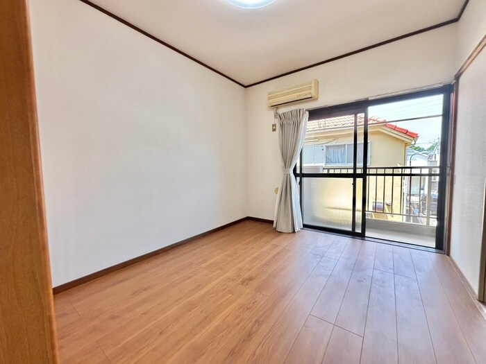 物件内観写真7　(居室)