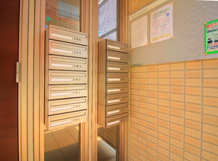 物件外観写真6　(建物設備)