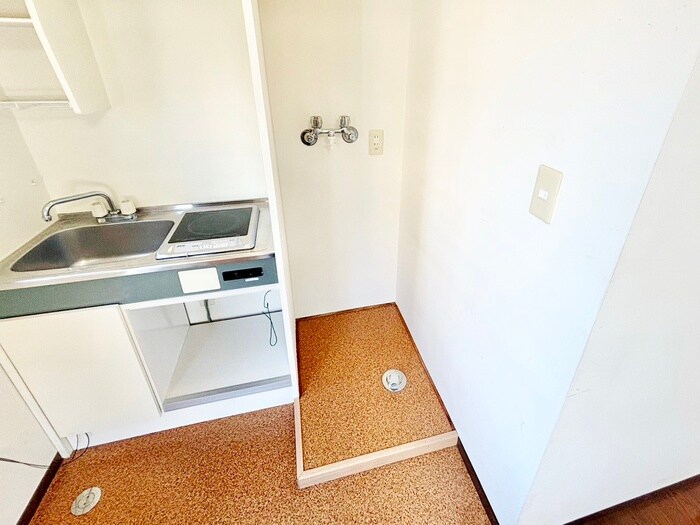 物件内観写真20　(洗濯機置場)