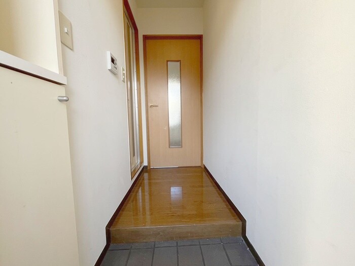 物件内観写真22　(廊下)