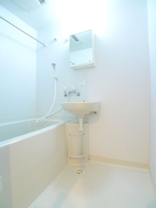物件内観写真11　(バス／シャワールーム等)