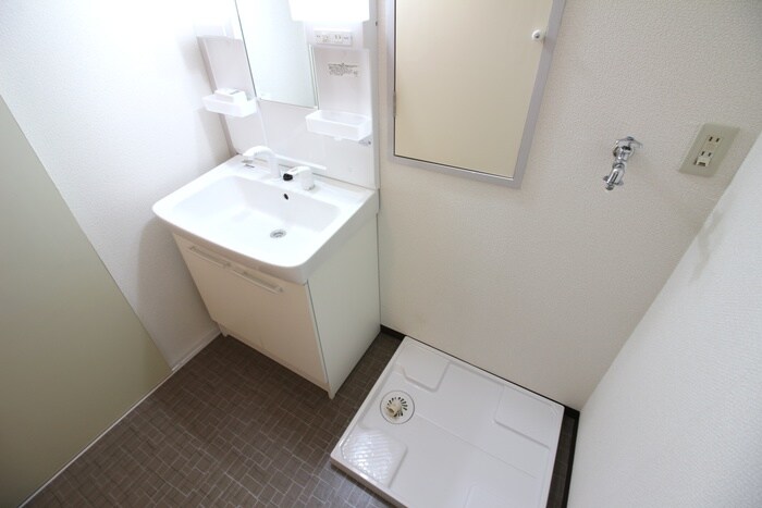 物件内観写真12　(洗面)