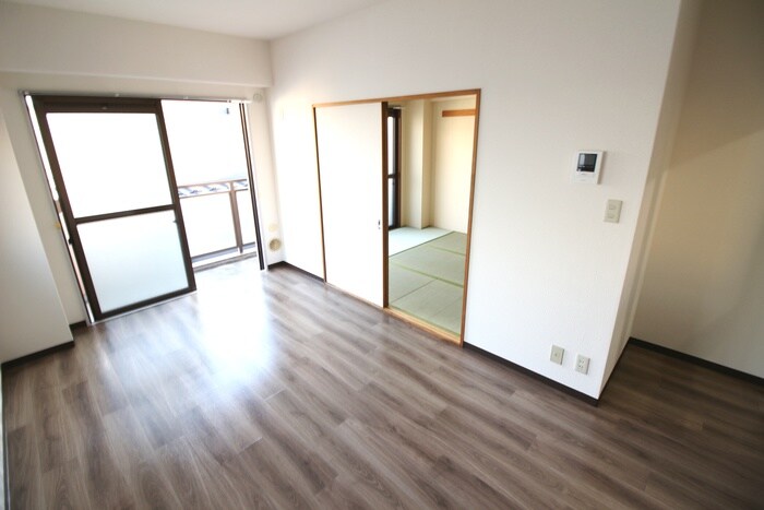 物件内観写真19　(居室)