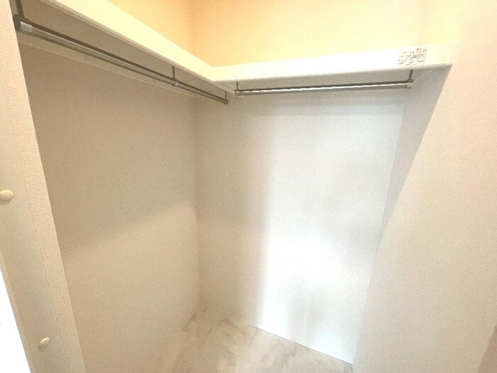 物件内観写真14　(収納)