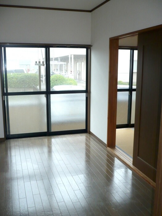 物件内観写真8　(ベランダ・バルコニー)