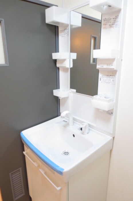 物件内観写真11　(洗面)