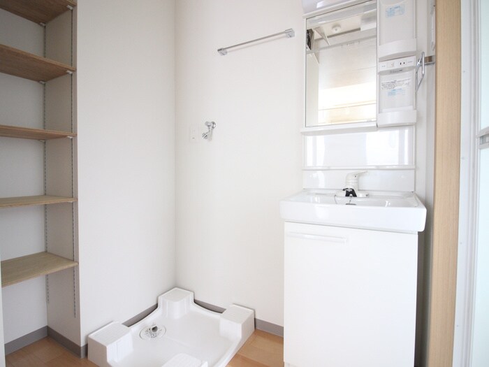 物件内観写真12　(洗面)