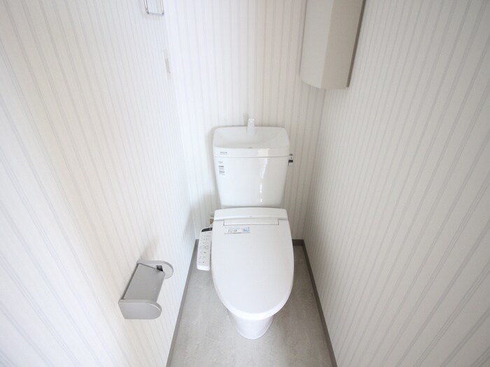 物件内観写真15　(トイレ)