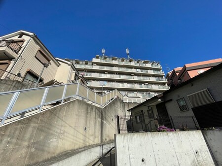 クリオ横須賀中央参番館（503）外観写真