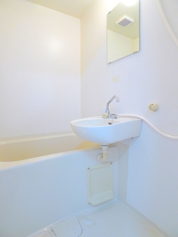 バス／シャワールーム等