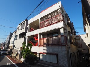 セブンハイム前出外観写真