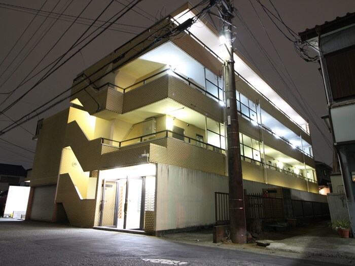 物件外観写真3　(外観写真)