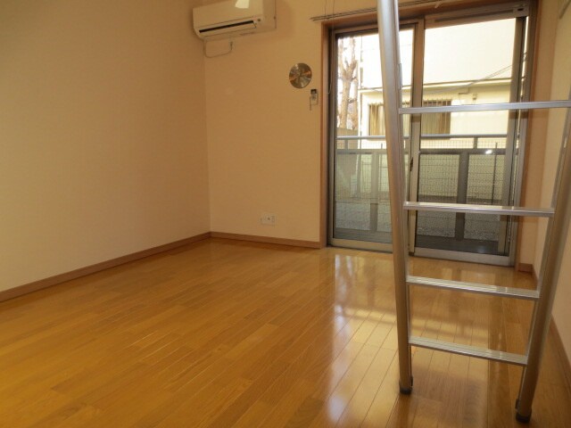 物件内観写真6　(居室)