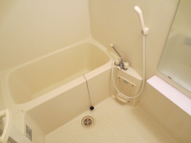 物件内観写真13　(バス／シャワールーム等)