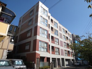 エ－クレスト外観写真