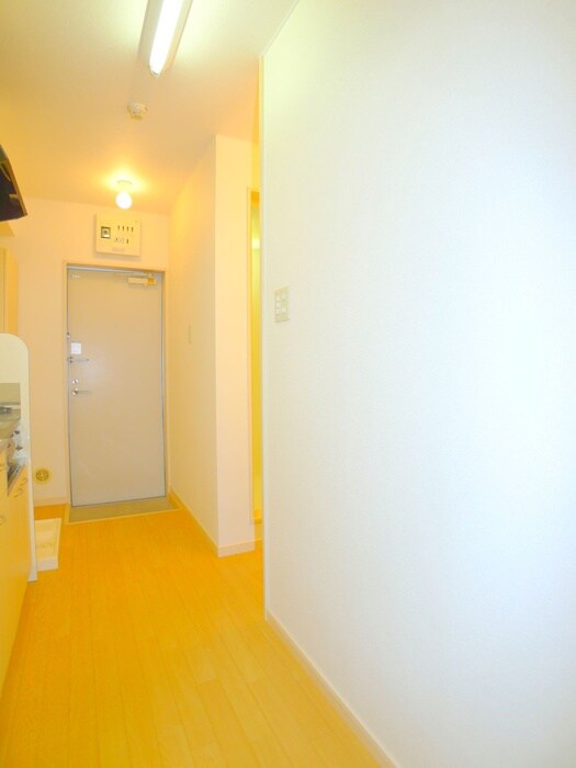 物件内観写真20　(廊下)