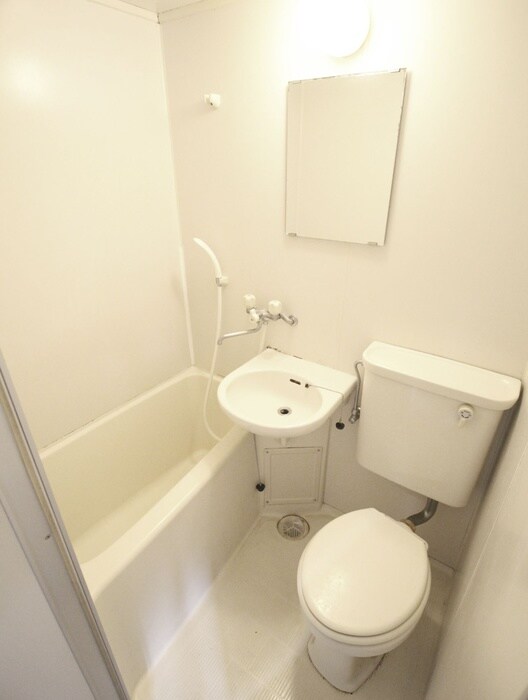 物件内観写真10　(バス／シャワールーム等)