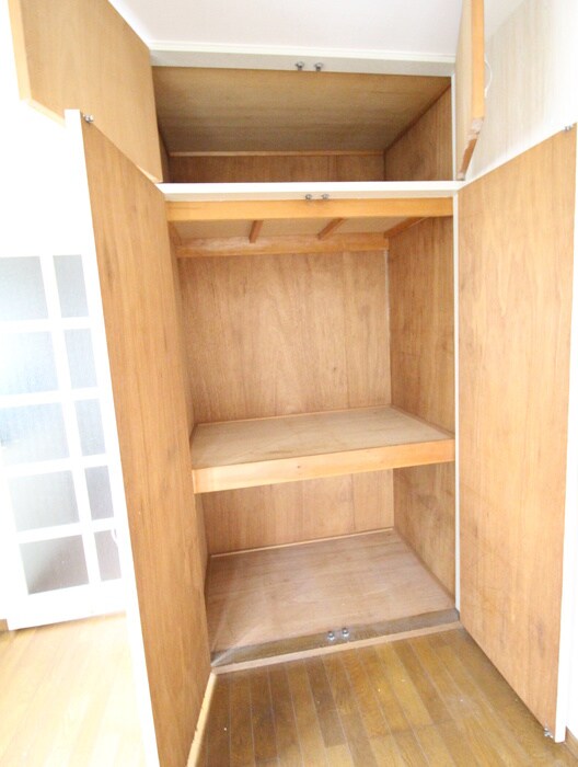 物件内観写真18　(収納)