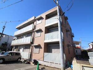コンフォーザ鎌倉外観写真