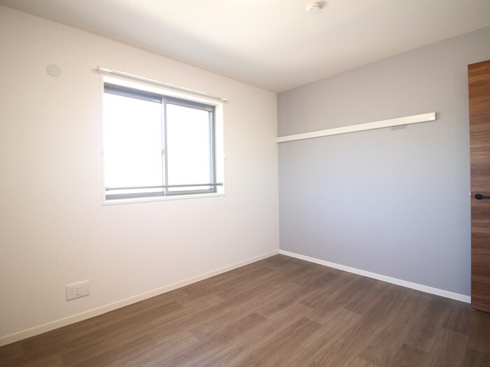 物件内観写真10　(居室)