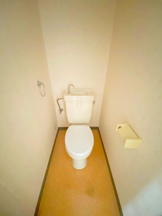 物件内観写真9　(トイレ)