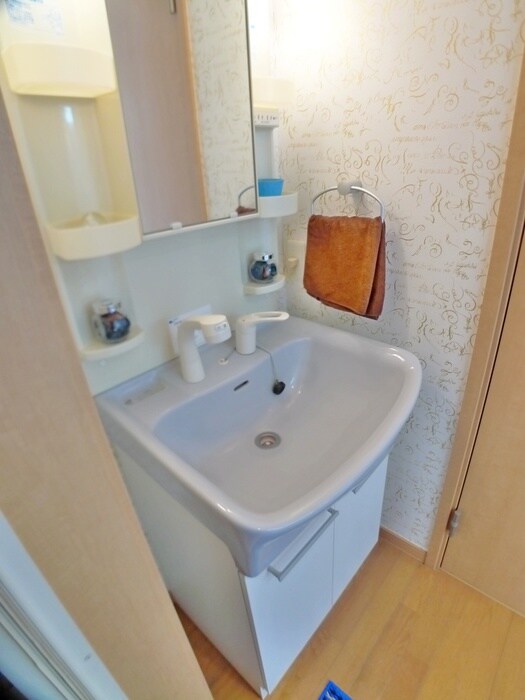 物件内観写真16　(洗面)