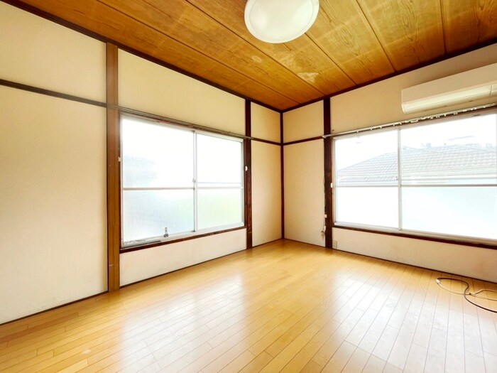 物件内観写真4　(居室)