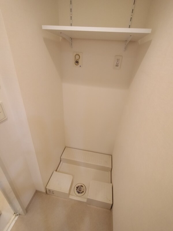洗濯機置場
