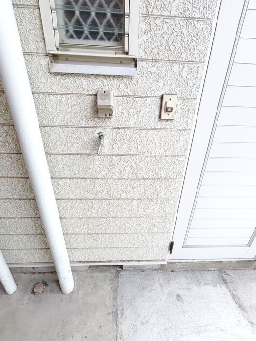 物件内観写真15　(洗濯機置場)